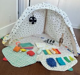 Lovevery Play Gym