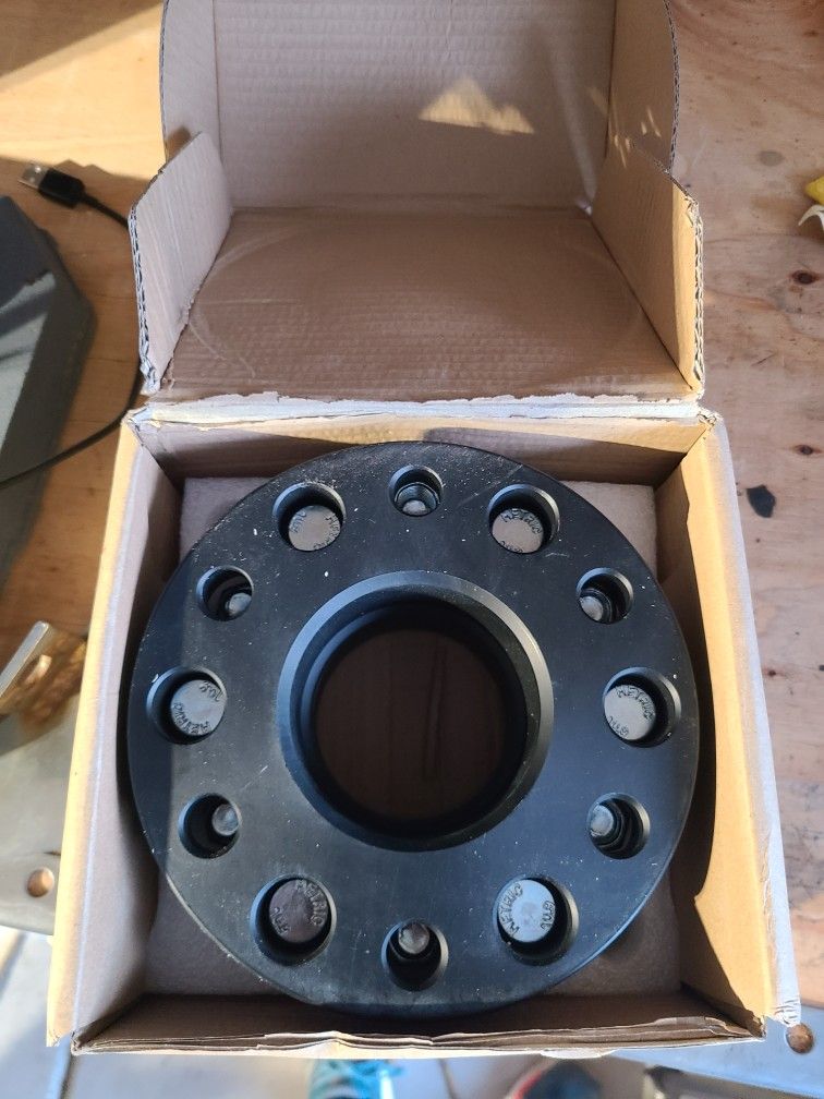 6 X 5.5 Aluminum Wheel Spacers. Never Installed. for Sale in Las Vegas