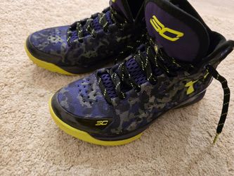 Under Armour Curry 1 Basketball Sneakers 6.5 Y size