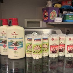 Brand New Old Spice Bundle All For ($40)(Cash Only)(Price Is Firm)