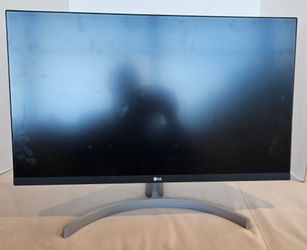 LG Flat Panel Desktop Monitor with Stand LG Monitor 27"