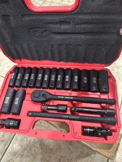 New 1/2” impact socket set / 1@$55 o 2@$100