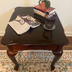 Queen Anne style side table