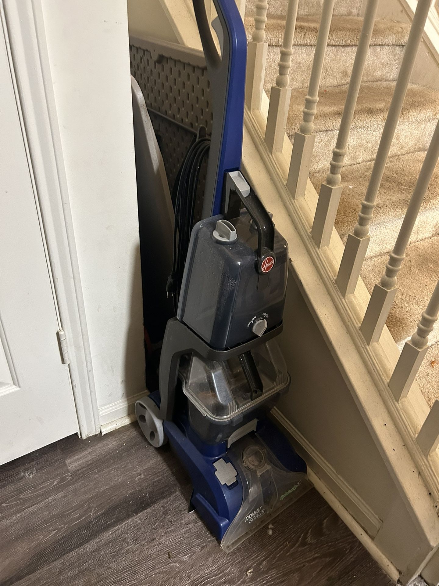 Dyson Carpet Cleaner