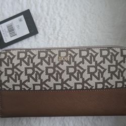 Brand New DKNY Zip-Around Wallet