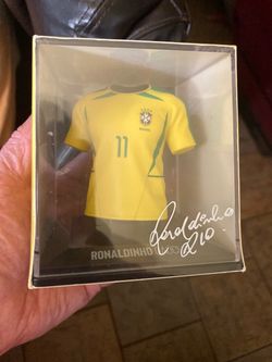 Ronaldinho Mini Jersey 2002