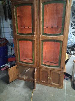 ANTIQUE RIFLE CABINET/KEYS 🔑