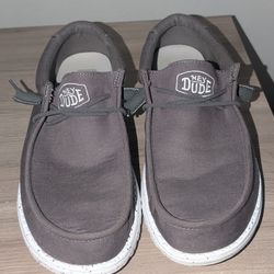 Hey Dude Wally Slub Canvas Dark Grey (Men 9.0, Women 10.5)