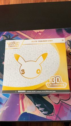 Pokémon TCG 30th Celebration Elite Trainer Box