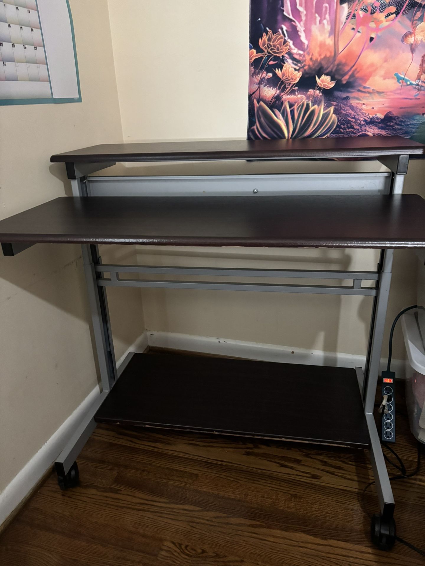Manual Adjustable Standing Desk on Wheels – Sit or Stand!