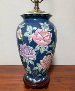 Vtg Chinoiserie Hand Painted Porcelain Floral Ginger Jar Table Lamp