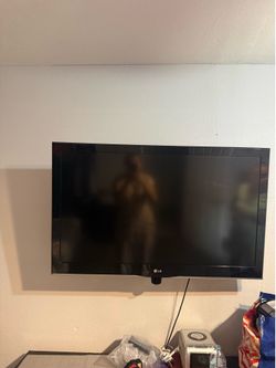 42 inch TV