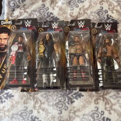 WWE CHAMPIONS FIGURES
