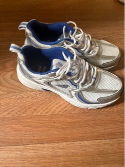 Avias Sneakers