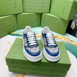 GUCCI  Shoes