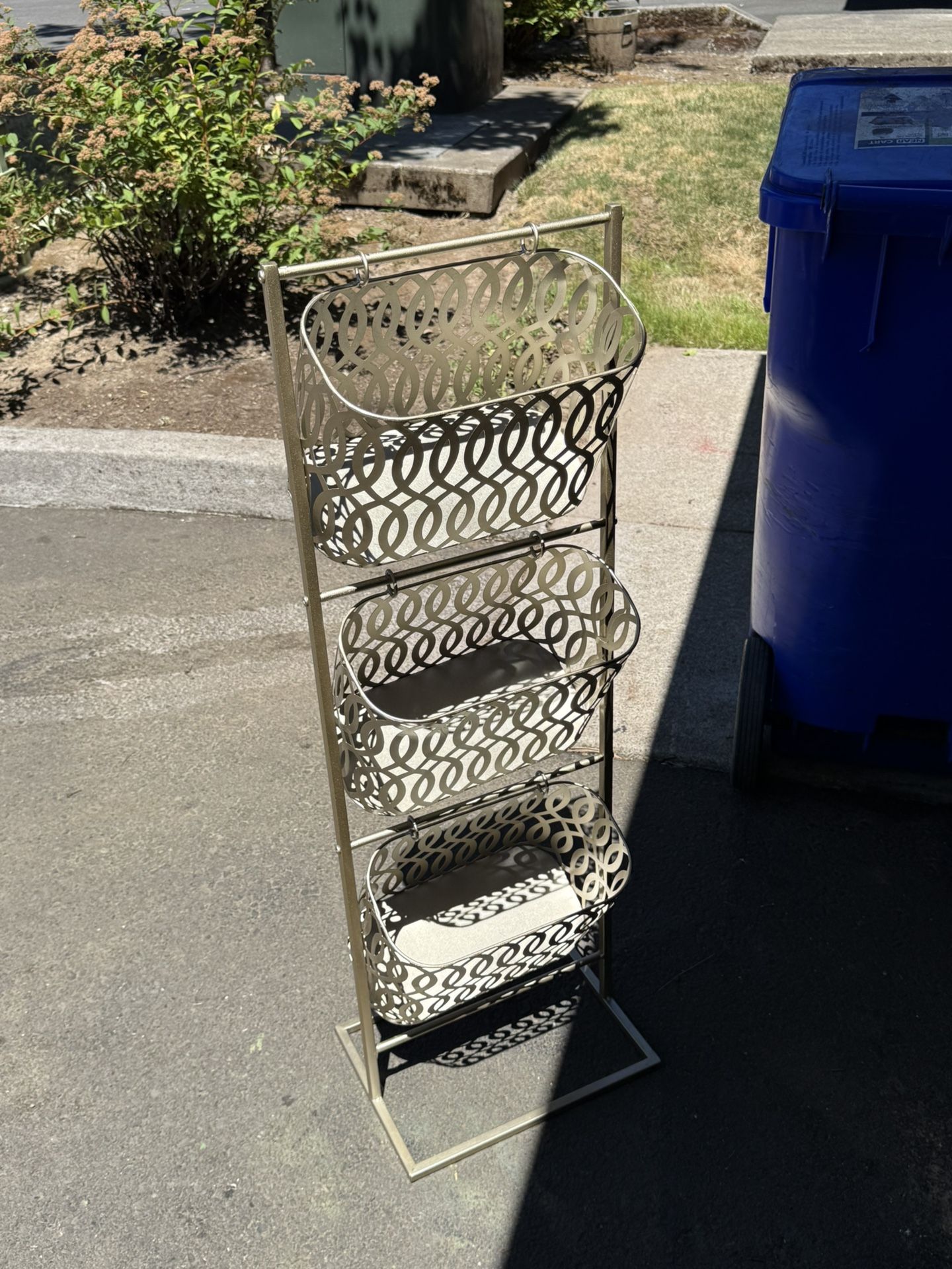 Magazine Rack Or Flower Holder