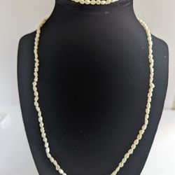 Vintage Rice Faux Pearl Necklace & Bracelet Set
