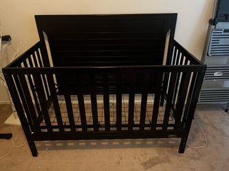 Dark Espresso Wood Baby Crib (Dream on Me)