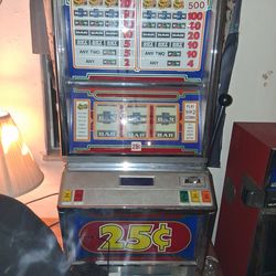 Slot Machine (25)