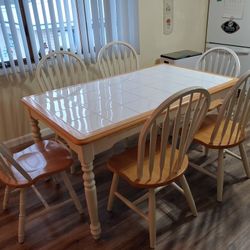 Kitchen Table and Chairs