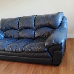 Very Clean Blue Leather Couch