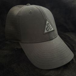 Nike ACG SnapBack 