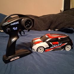 Traxxas la traxx rally