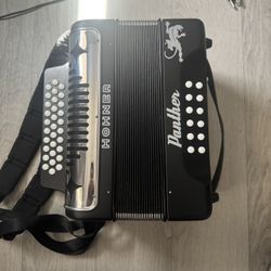 Honner Panther Accordion FBbEb (Fa)