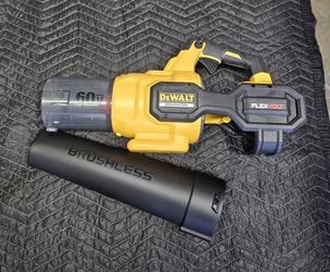 DEWALT
FLEXVOLT 60V MAX 125 MPH 600 CFM Brushless Cordless Battery Powered Blower (Tool Only)