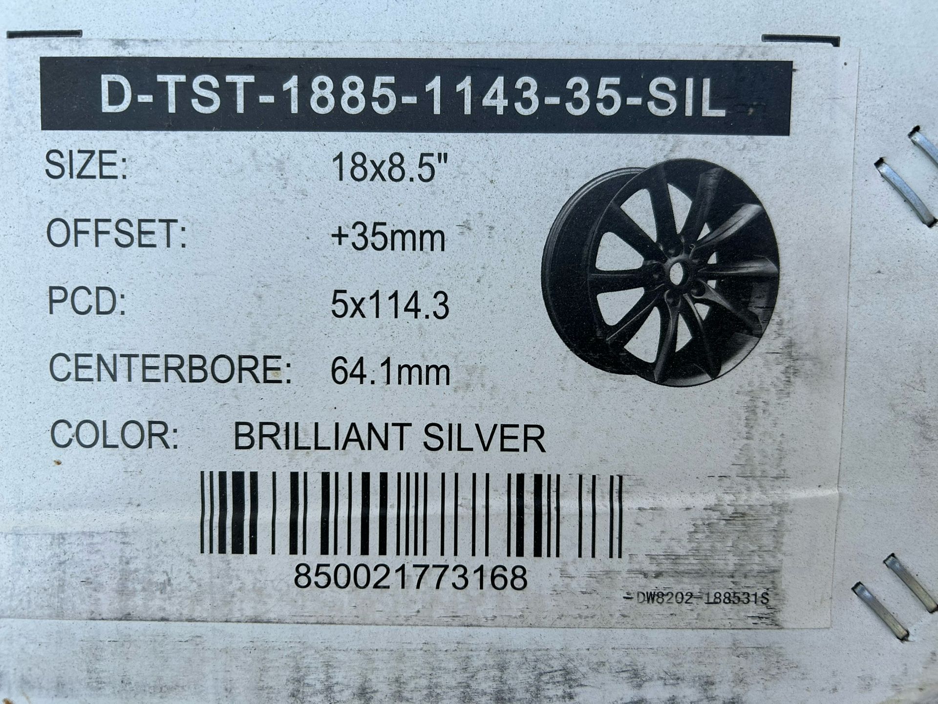 Rims & Snap On Tesla tire covers