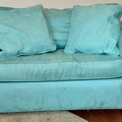 Turquoise Sleeper Loveseat (great for sleepovers!)