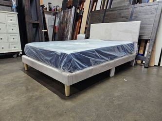 Full Upholstered Platform Bed Frame with Headboard