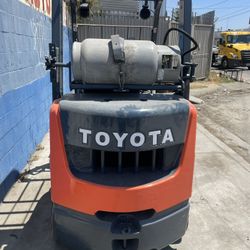 2015 Toyota Forklift 12236