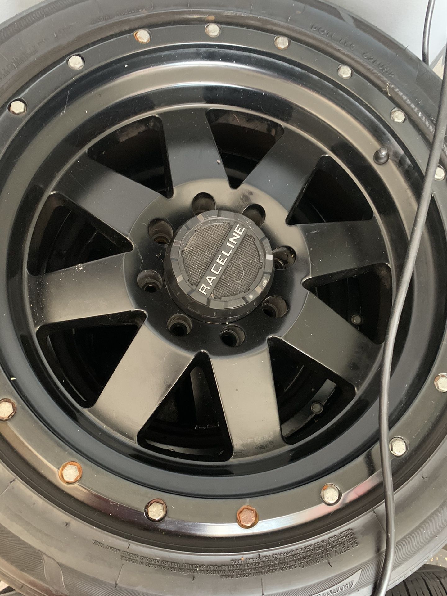 Size 20 Wheels ( 8-lug Vehicles Only )