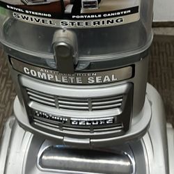 Vacuum Shark Pet Canister With Swivel Head