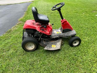 Troy-Bilt Riding Lawn Mower