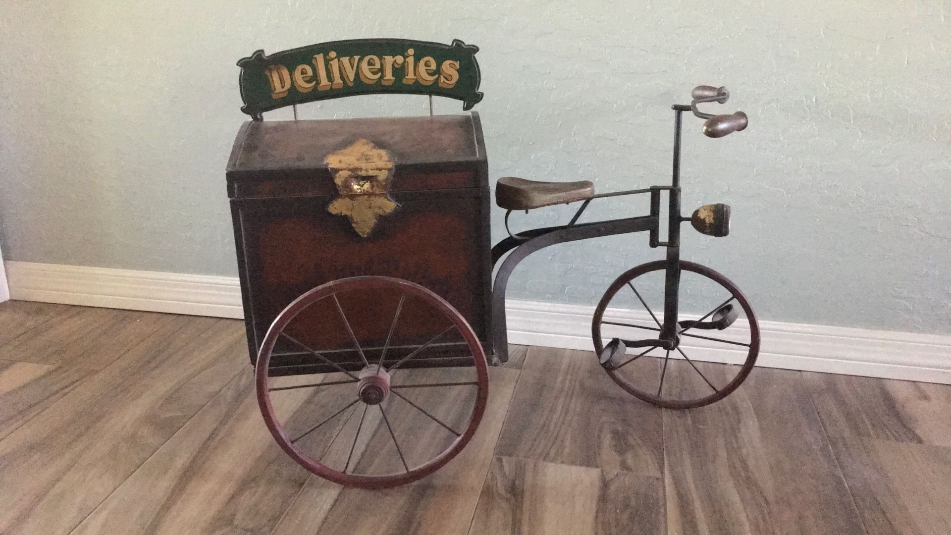 Decorative Old Fashion Tricycle Delivery Wagon,All Products : American Fashion Style Bags On Sale