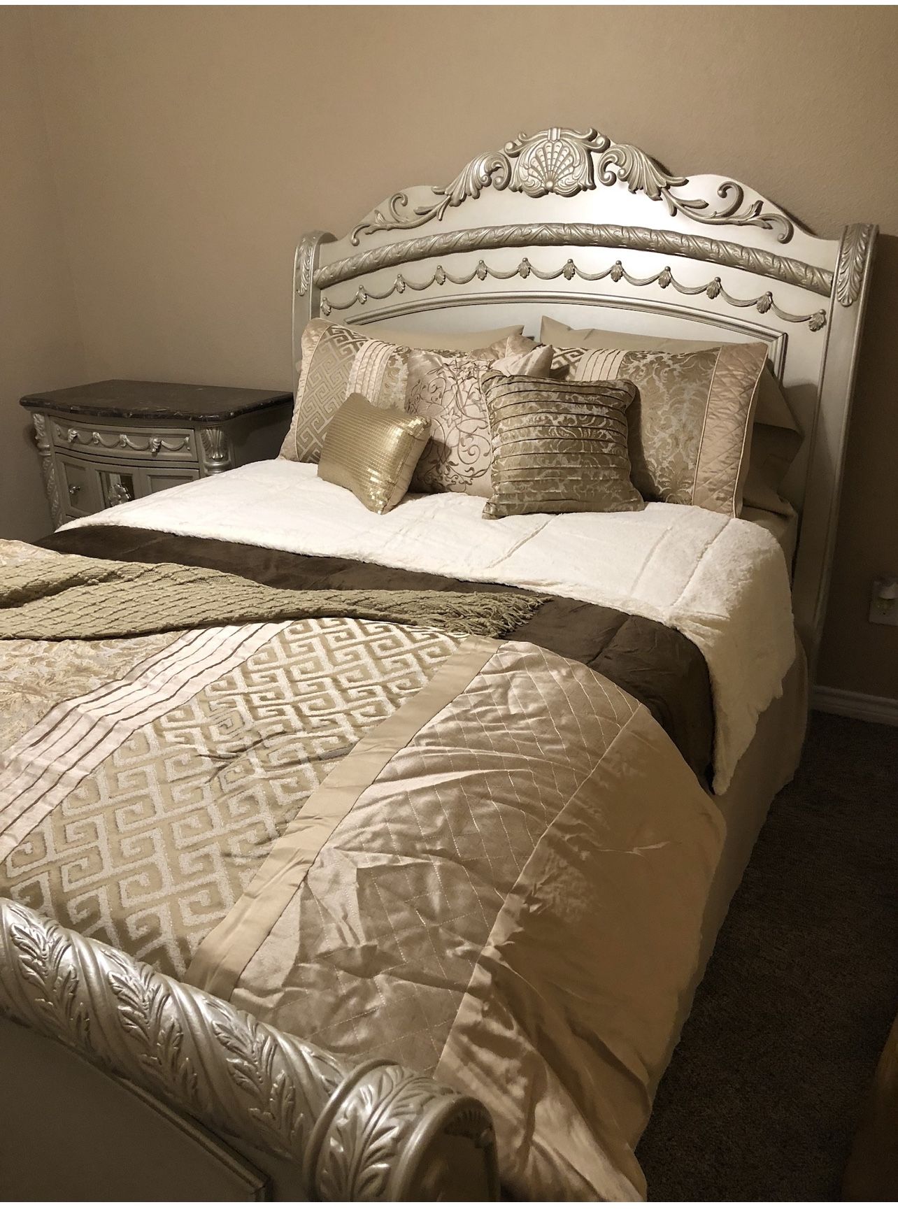 Bed Frame For Sale for Sale in Richardson, TX OfferUp