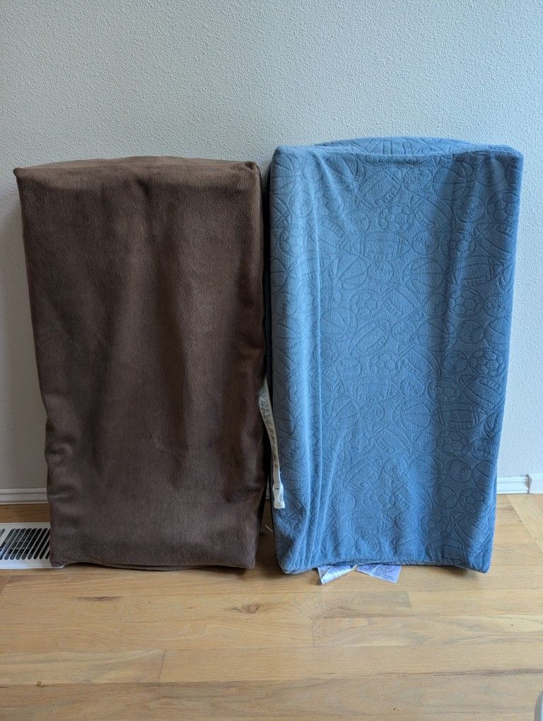 2x Diaper Changing Pads With Covers