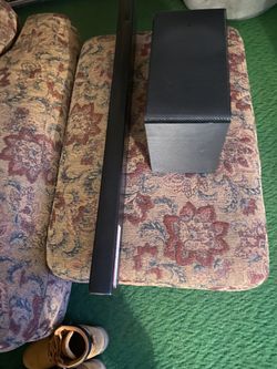 Lg Sound Bar And Wireless Sub Woofer 