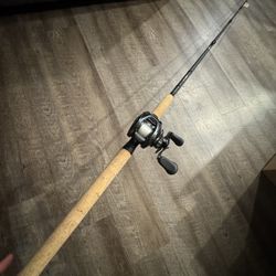 Daiwa Swimbait Inshore 8’ Hvy Tatula 300 Fishing Combo Ready to Go. 