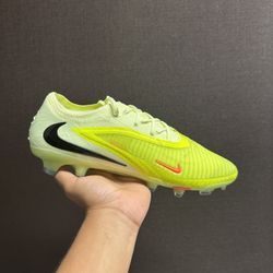 Nike Phantom 6 Low Elite FG