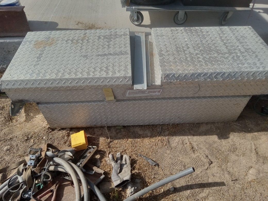 Truck Bed Tool Box