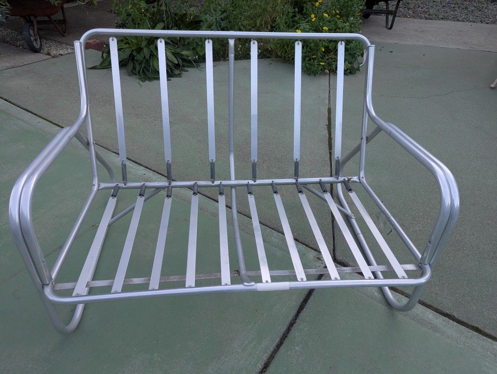 Lightweight aluminum Outdoor Loveseat