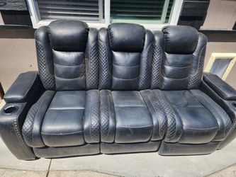 Recliner couch
