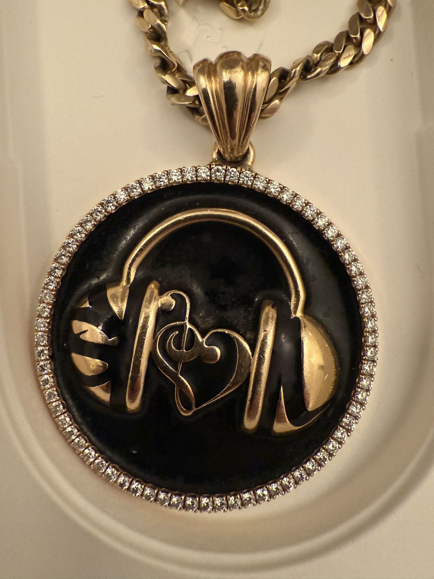 CUSTOM DIAMOND & GOLD PENDANT w/ MATCHING CHAIN π