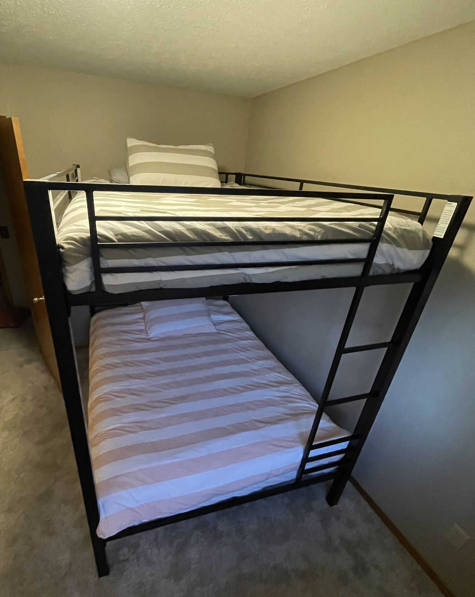 Full Size Bunk Bed Including Two High End Mattress 
