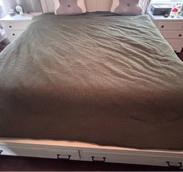 Queen size Comforter and Cover