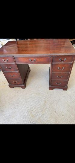 Writing desk