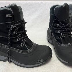 Woman’s  The North Face “Chilkat 3 “ Winter Boots
